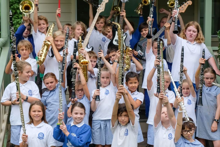 No photo description available.